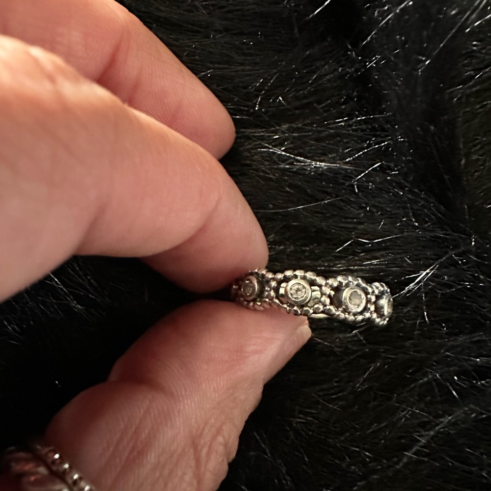 Pandora Ring